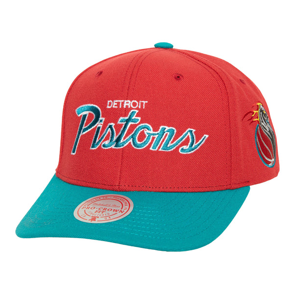 Mitchell & Ness Pistons Hardwood Classic Script Snapback In Red - Front View