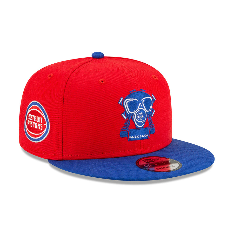 New Era White/Blue Detroit Pistons Back Half 9FIFTY Snapback Hat
